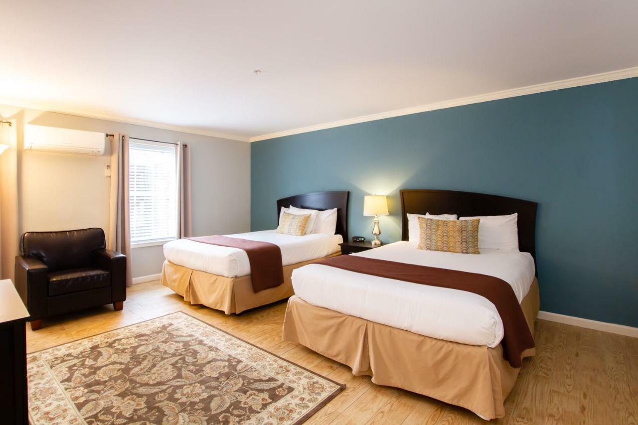 The Dahlonega Square Hotel & Villas Bagian luar foto