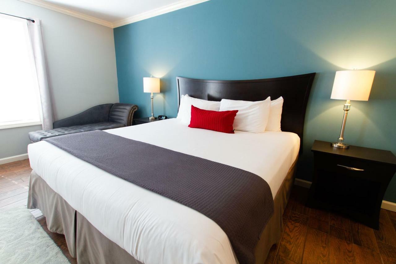 The Dahlonega Square Hotel & Villas Bagian luar foto