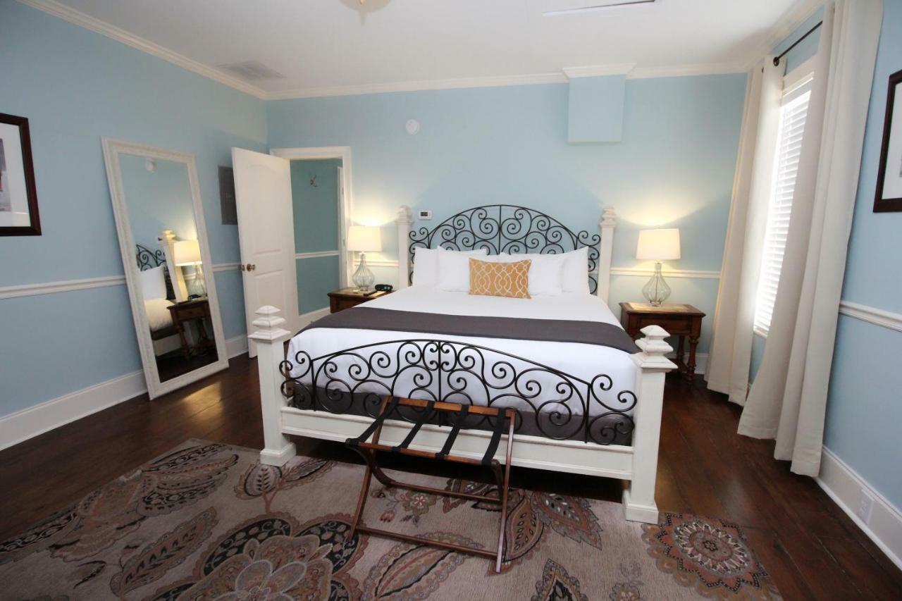 The Dahlonega Square Hotel & Villas Ruang foto